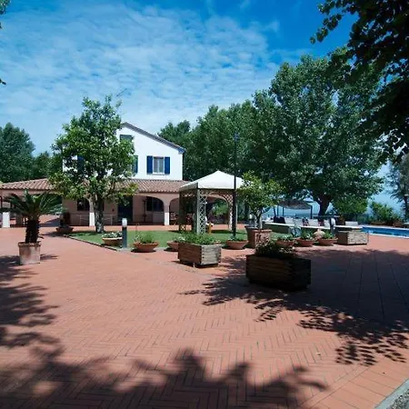 Sleeps 23 Air Con *
